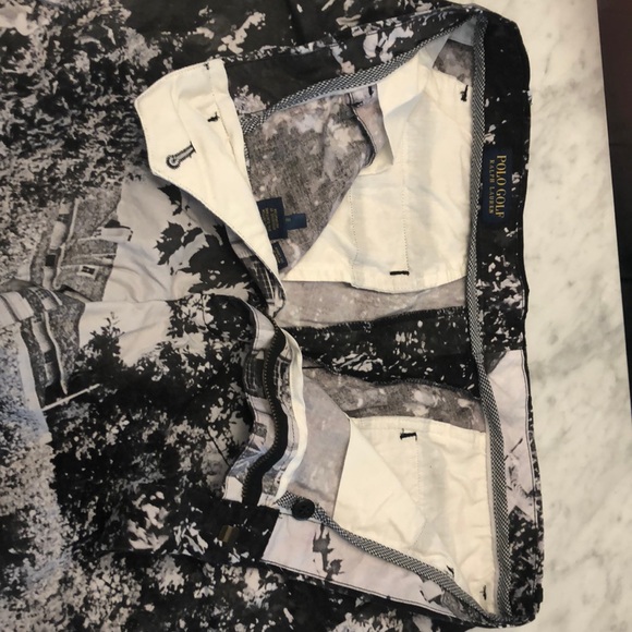 Polo Golf Shorts - Picture 2 of 3